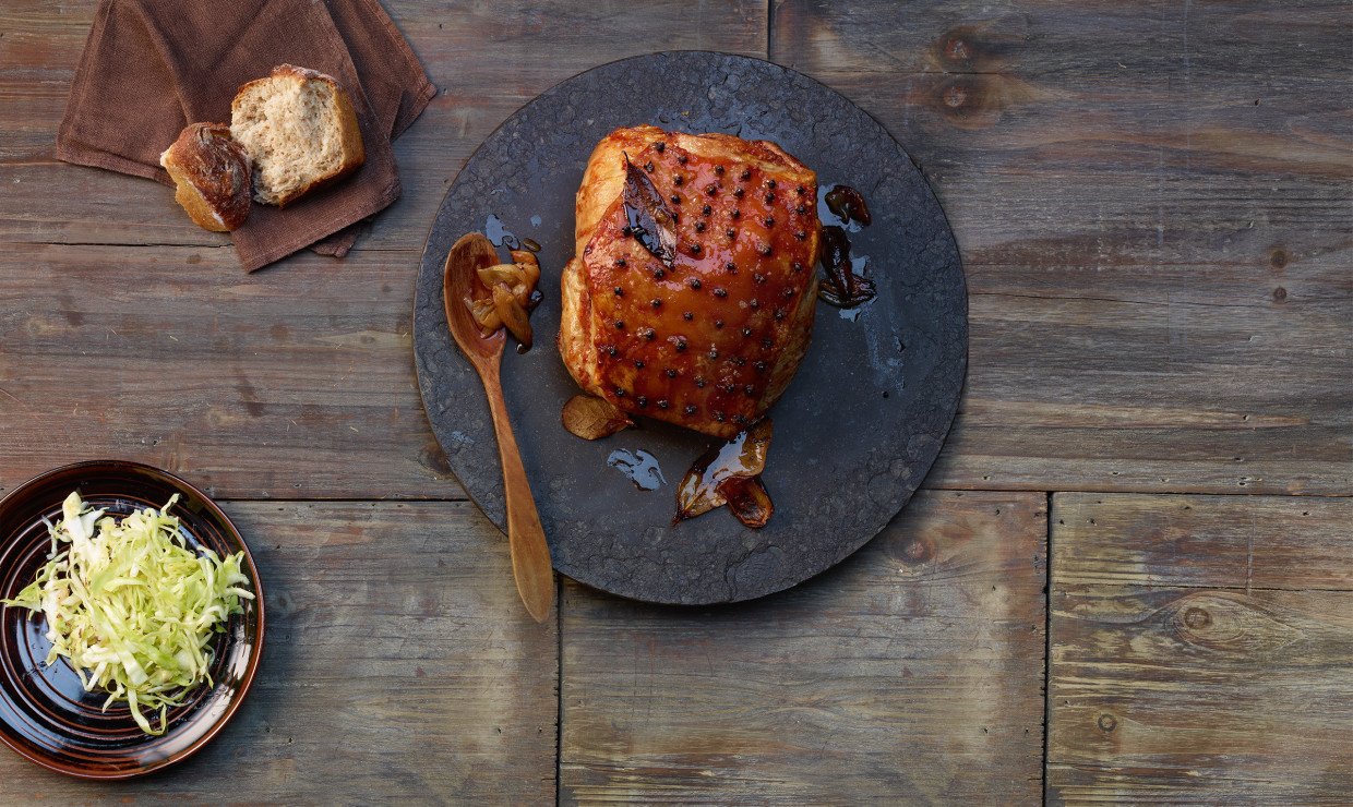 Rezept_Schweinskrustenbraten_mit_Nelken_gespickt