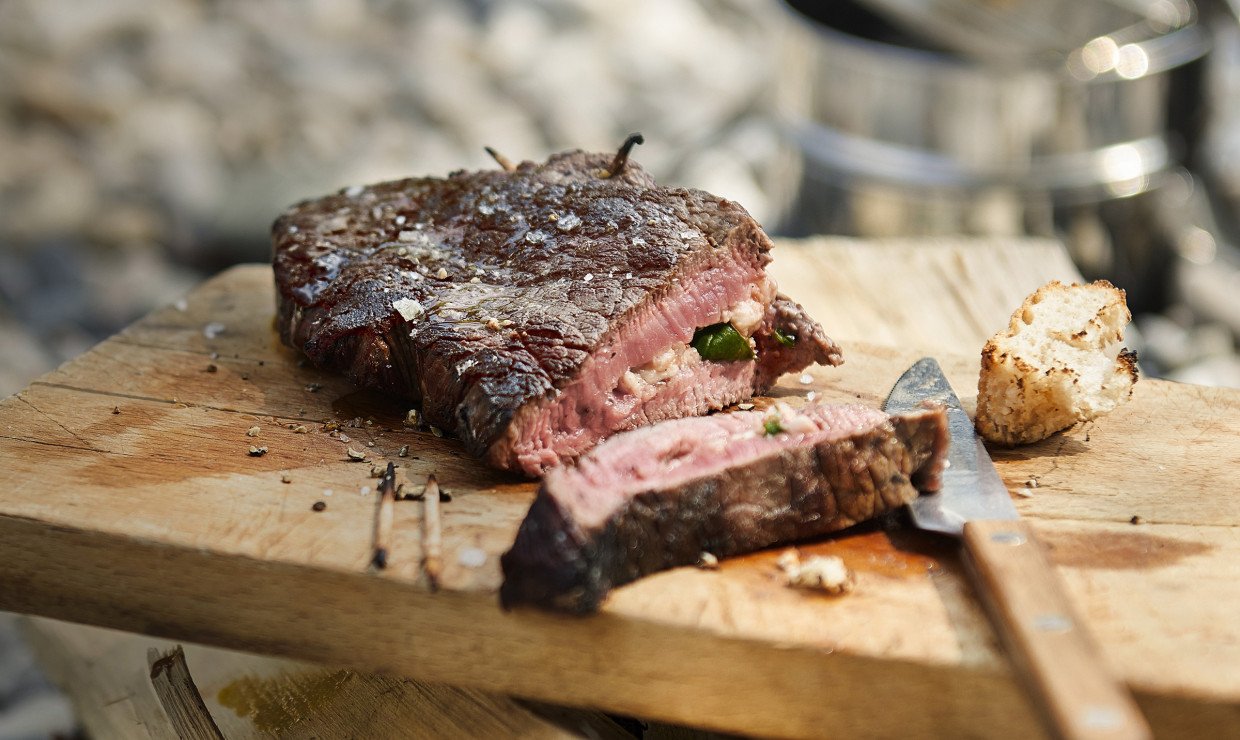 Rindshuftsteak mit Mozzarella und Dörrtomaten