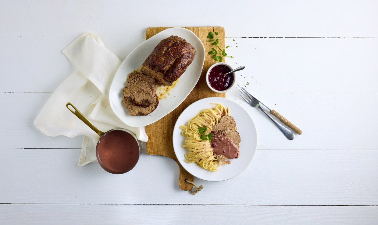 apoint_0125_Hackbraten_mit_Preiselbeerrahmsauce