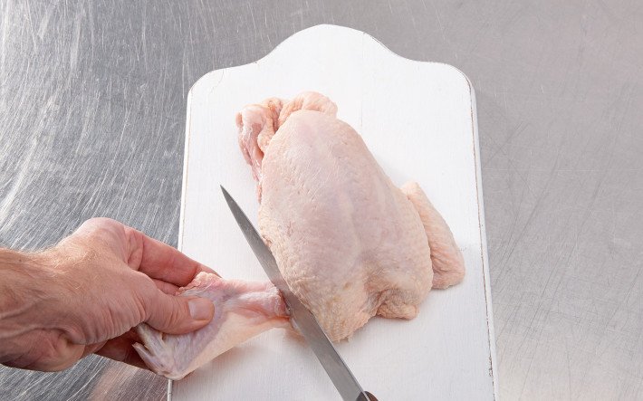 Anleitung: Poulet tranchieren Schritt 3