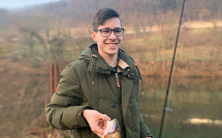 Lars Spiess beim Fischen