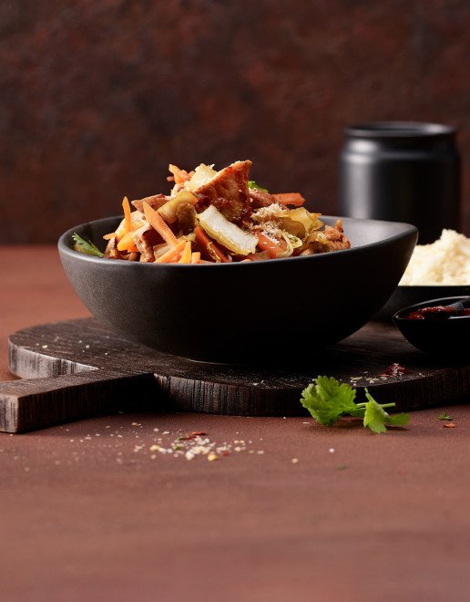 Hero scharfer wok mit schweinefleisch