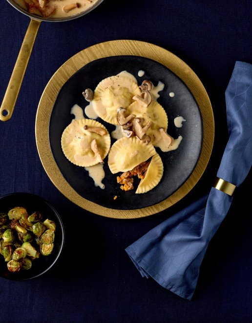 apoint_0225_Kalbsravioli-mit-Pilzragout-und-Rosenkohl