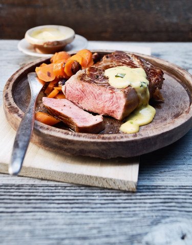 Rezept Kalbs Hohrueckensteak mit Hollandaise und Ruebli