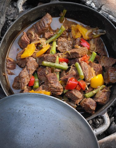 Rezept_Rindfleischragout_mit_Bohnen_Peperoni_und_Tomaten