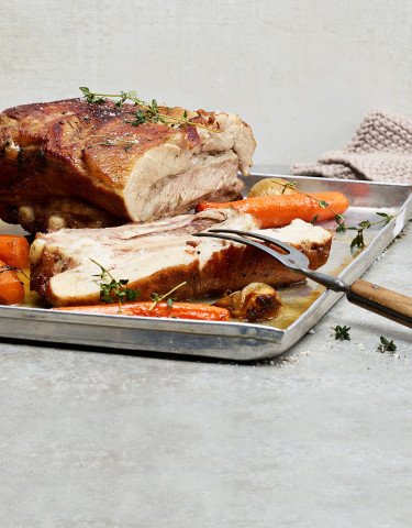 Geschmorter Kalbsbrustspitz in Pfeffer und Balsamico mariniert