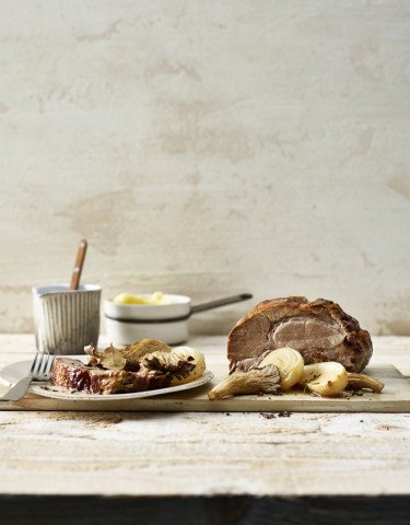 austernpilze mit schweinshalsbraten
