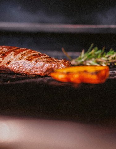 Herobild Ampersand Grillrestaurant MuG 2/23